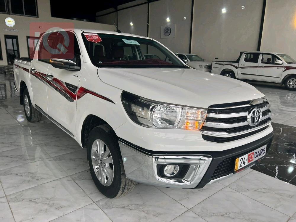 تويوتا هايلوكس